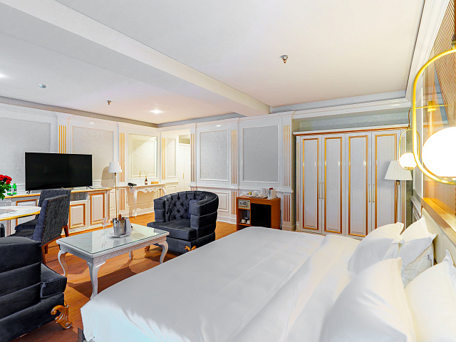 Номер «Роял»